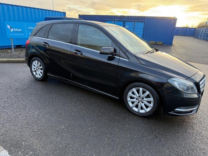Mercedes-Benz B Class (2013, 63 reg) view 5