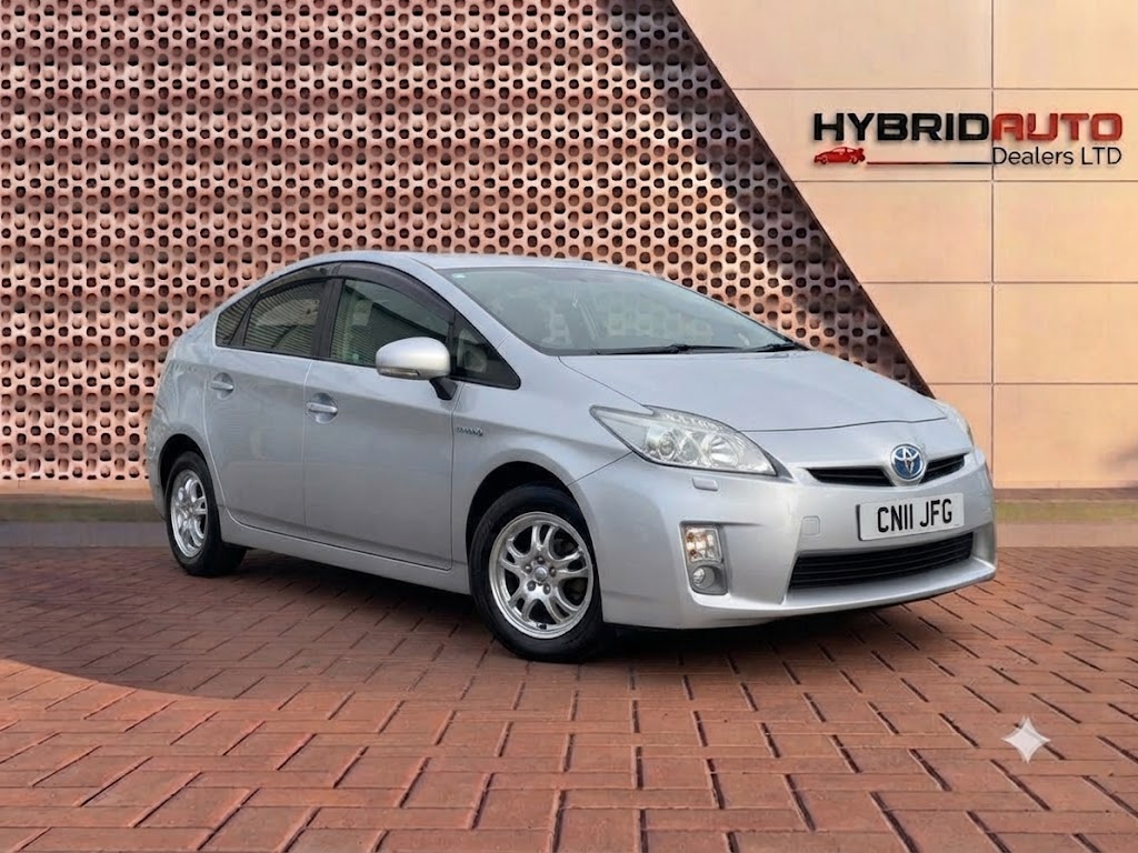 Toyota Prius 1.5 CVT 4dr (2011)
