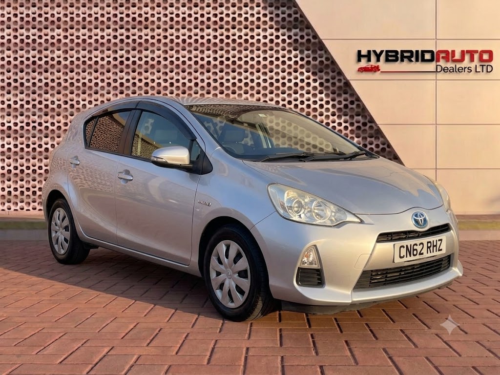 Toyota Aqua 2012